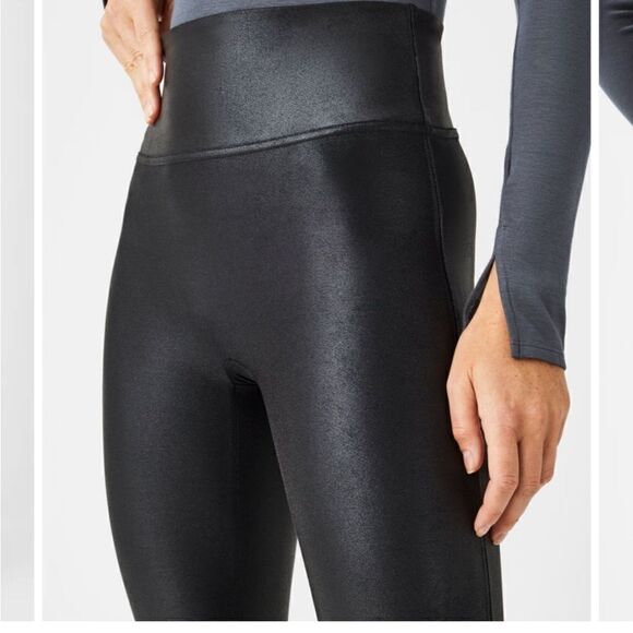 EUC spanx faux leather leggings black small s - Picture 3 of 10